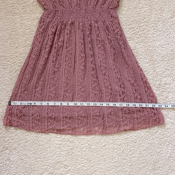 American Eagle Lace Dress - Picture 9 of 10